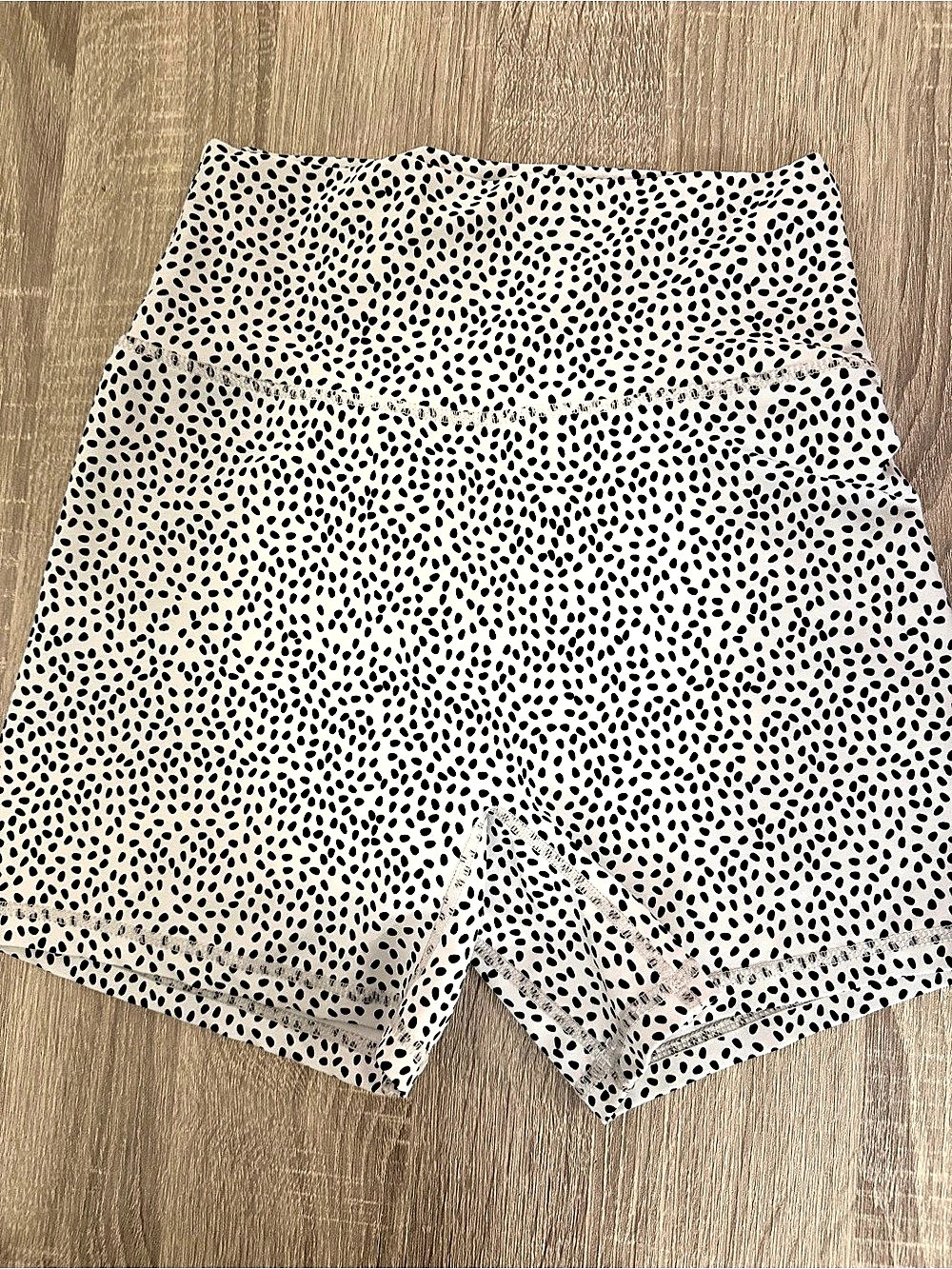 Lululemon Align High-Rise Short White & Black